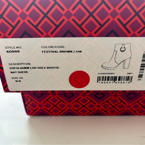 Tory Burch
Women's Sofia Logo Ring High-Heel Booties - Picture 7 of 7